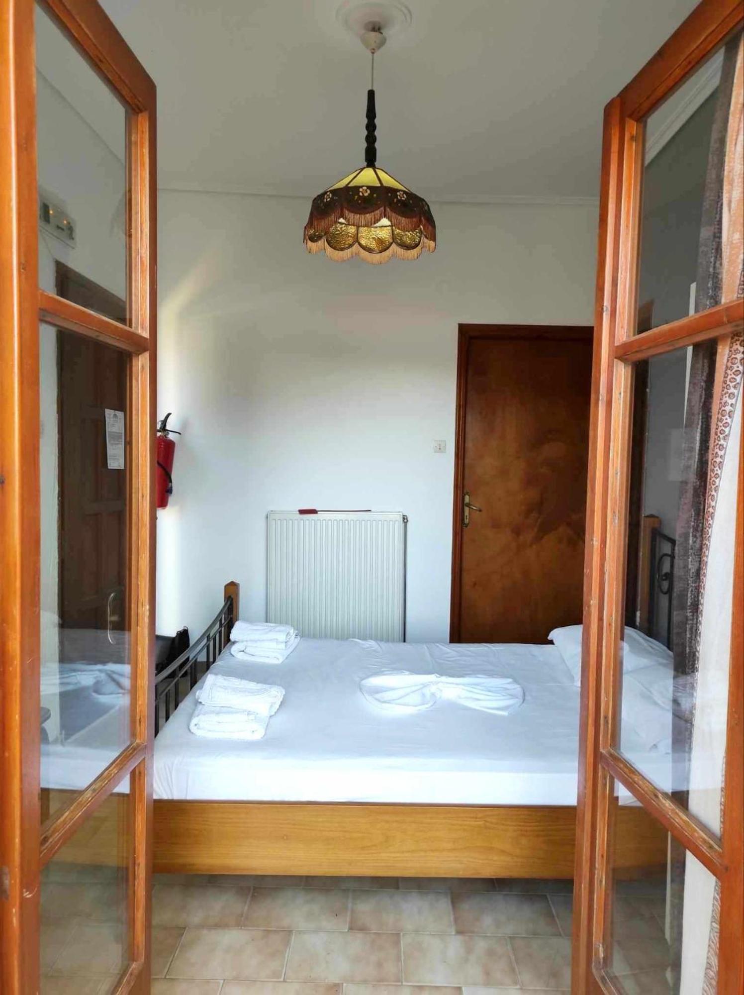 Politis Sudios Apartment บาทซี ภายนอก รูปภาพ