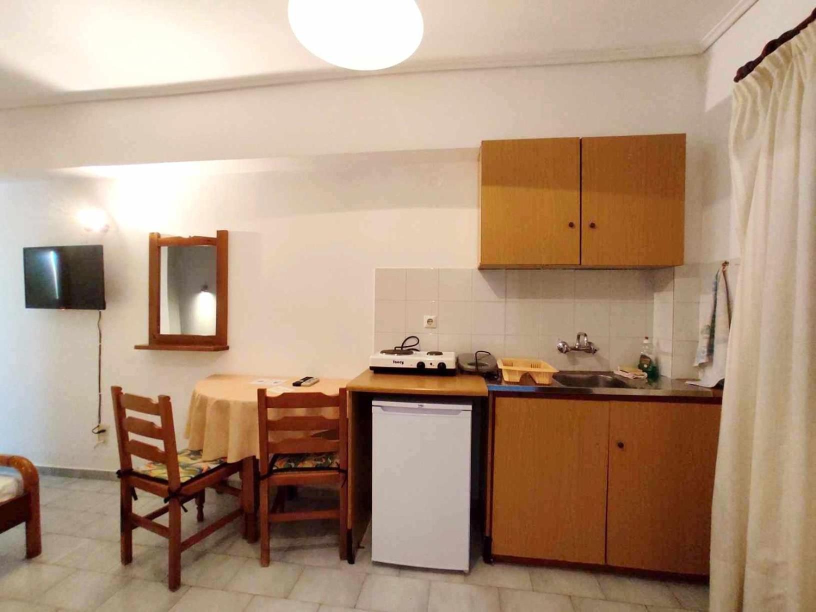 Politis Sudios Apartment บาทซี ภายนอก รูปภาพ